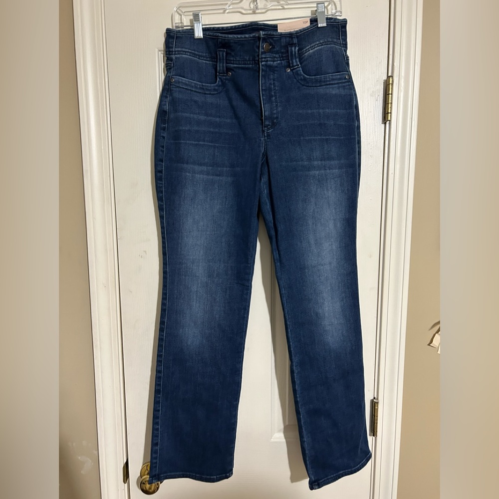 NWT 10P NYDJ jeans (left/tuck technology)